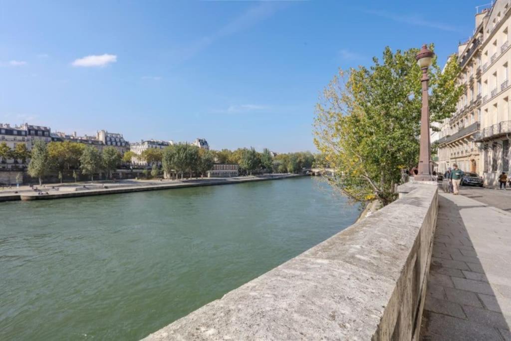 Designappart - Ile Saint-louis, Notre-dame, Marais Apartment *
